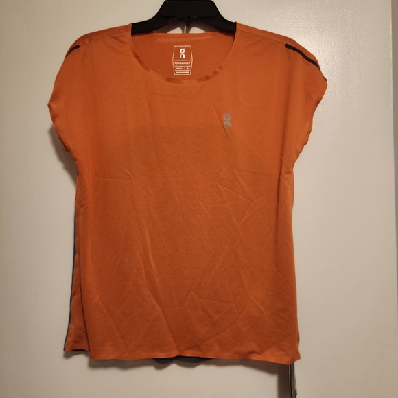 On Running Tops - NWT On Running Women's Performance T shirt